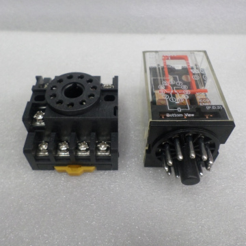 รหัส SMX00011 Relay MK3P-I/11ขา 24vdc,220vac.พร้อม Socket