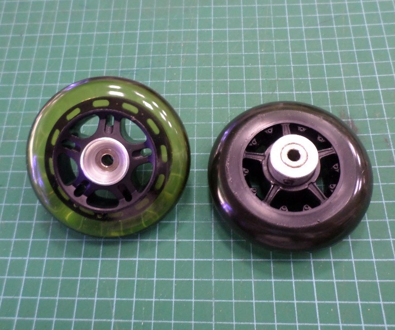 รหัส SWE026 ล้อโลเลอร์ 3.5นิ้ว หนา 23.5mm.พร้อมบูช รู 6mm. คลิกดูรายละเอียด>>