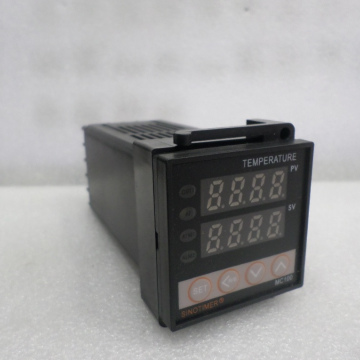 รหัส SMZ0001 Digital Temperature Controller Type: MC100-FK07-8*A